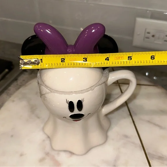 ✨NWT✨ Disney Minnie Mouse Spooky Ghost White Ceramic Mug with Lid Topper - Picture 6 of 6